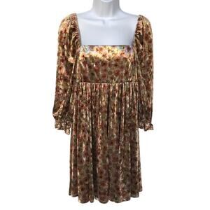 NWT Storia Metallic Babydoll Dress with Ditzy Floral Pattern size S